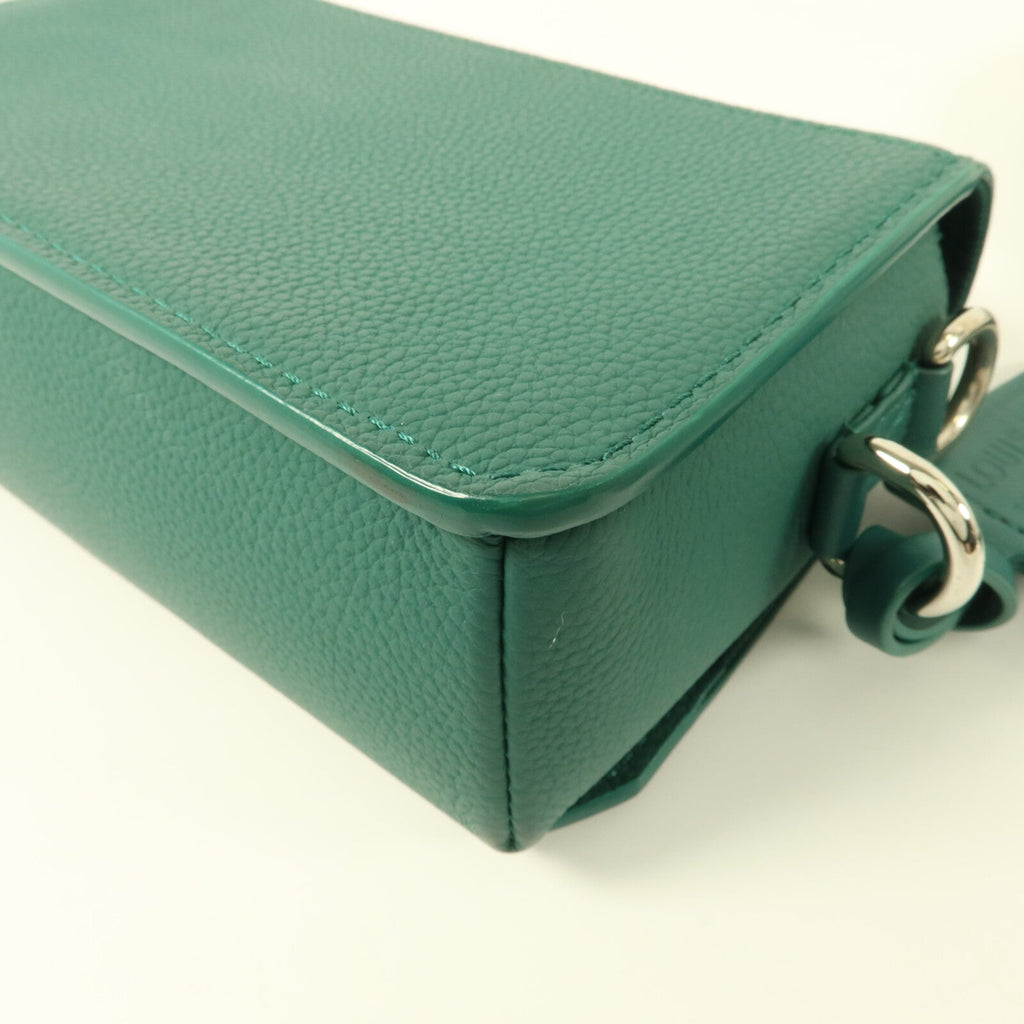 Louis Vuitton Fastline · Aerogram · Taurillon