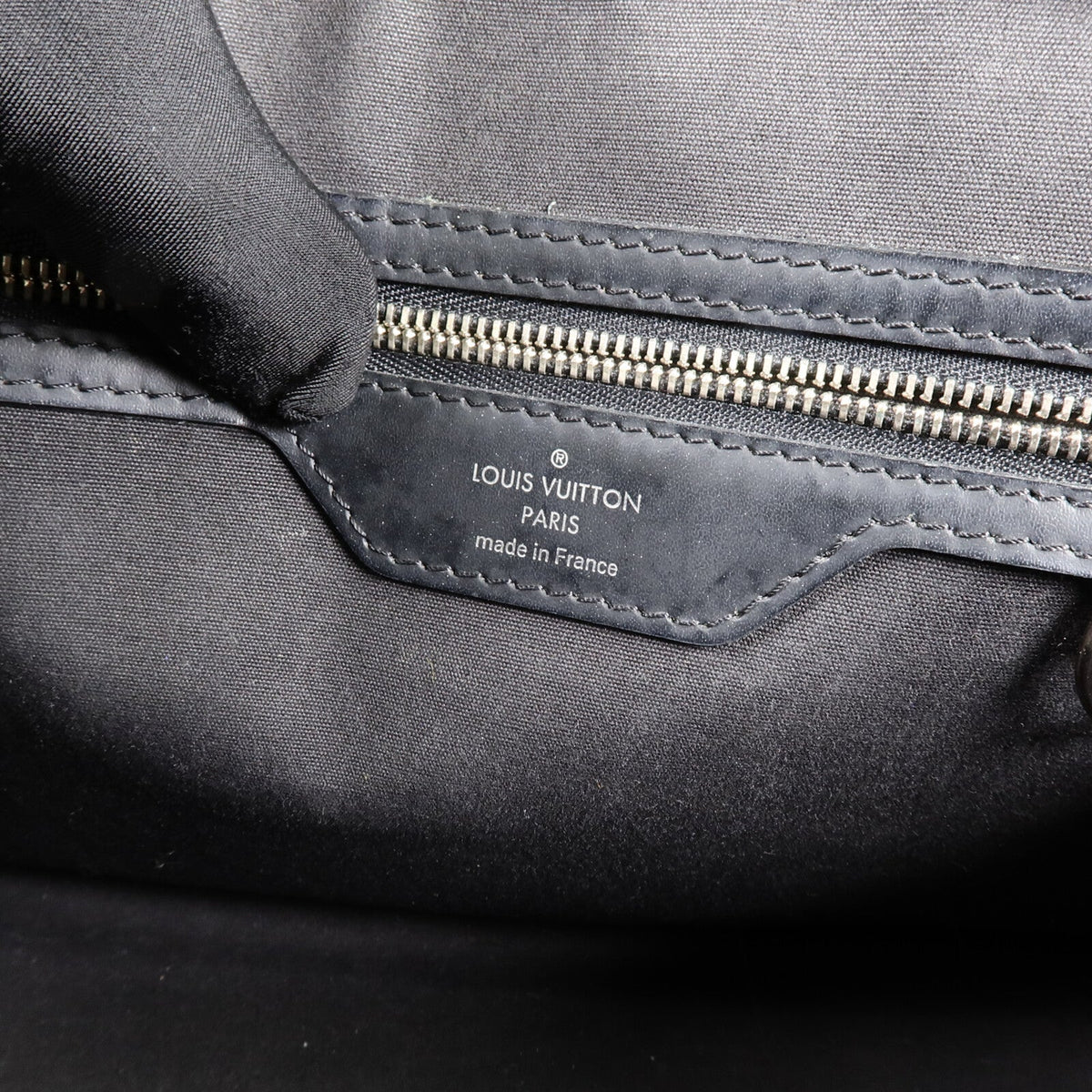 Louis Vuitton Brea MM · Epi Leather
