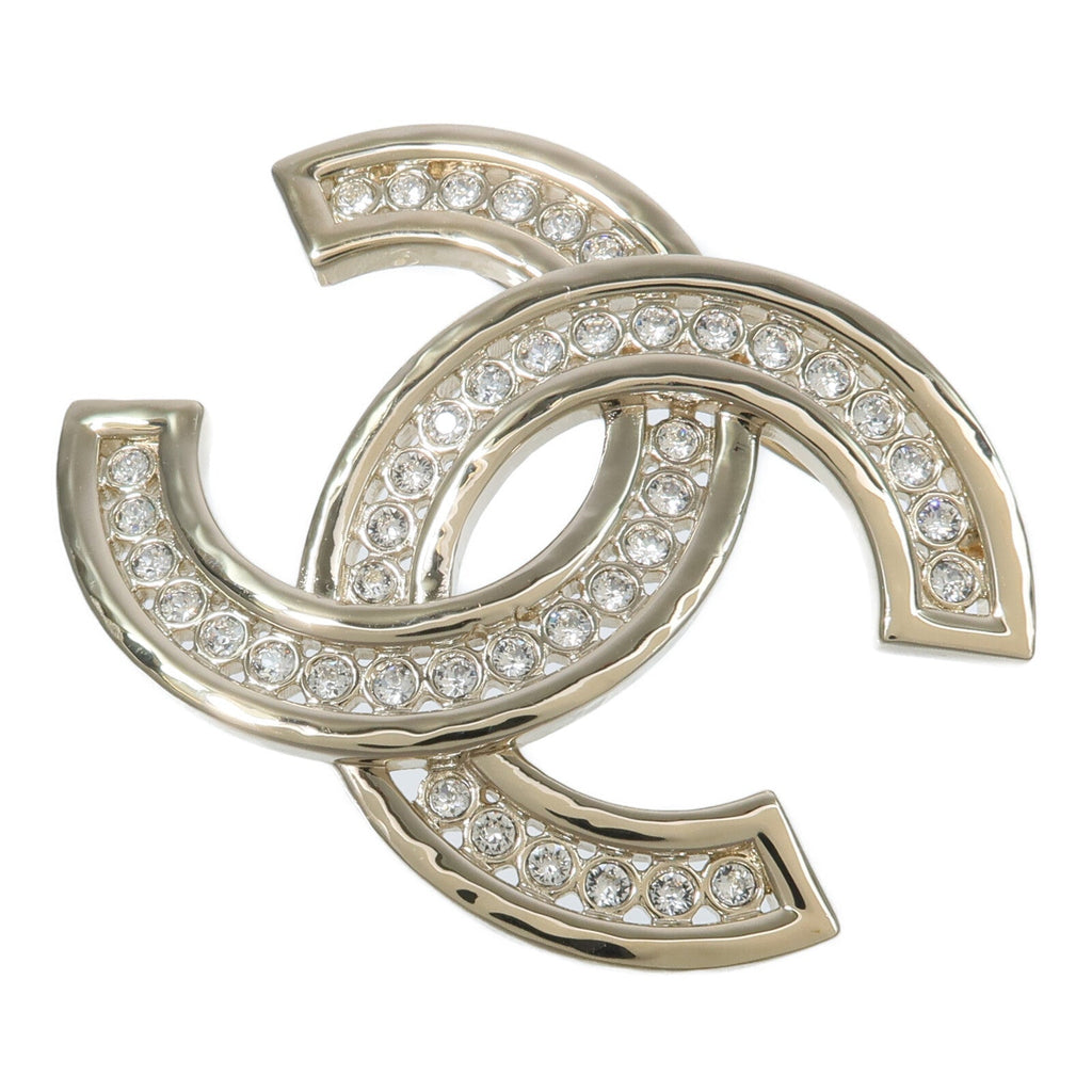Chanel CC Brooch · Metal