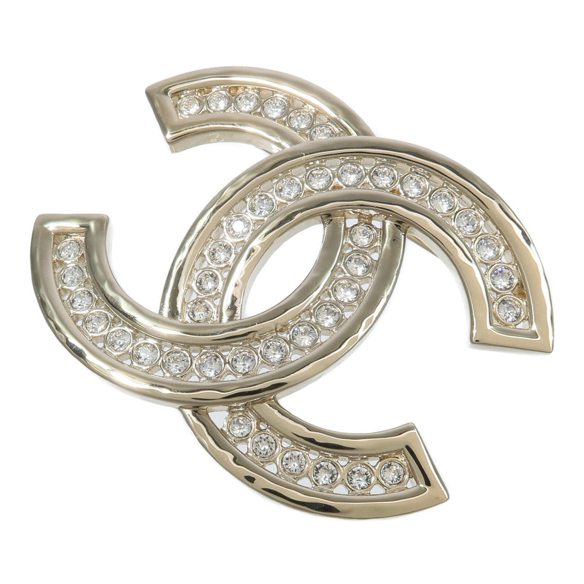 Chanel CC Brooch · Metal