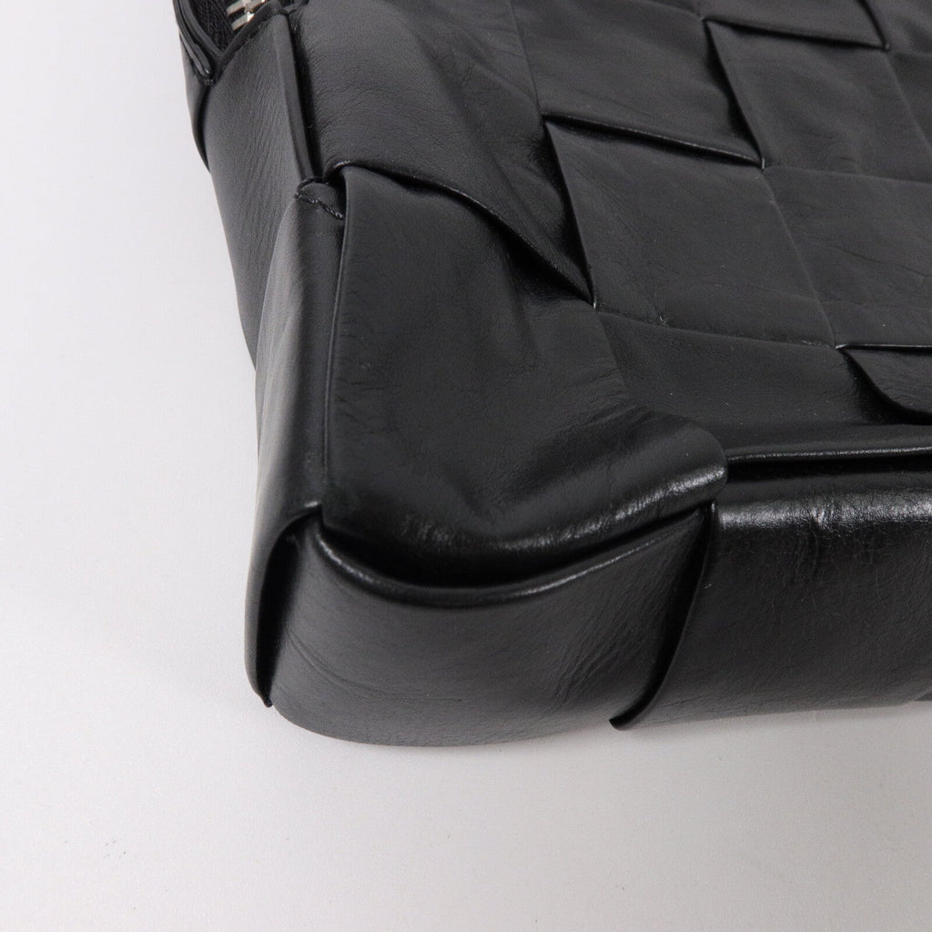 Bottega Veneta Cassette · Lambskin Clutch