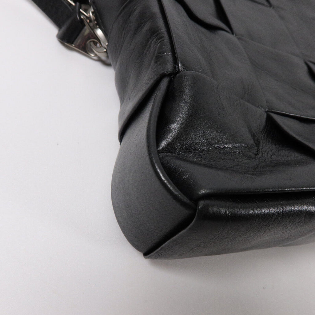 Bottega Veneta Cassette · Lambskin Clutch