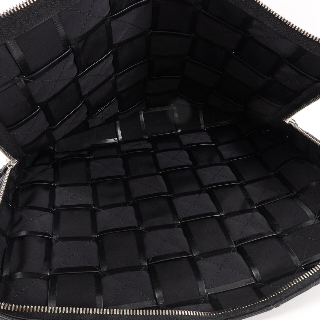 Bottega Veneta Cassette · Lambskin Clutch