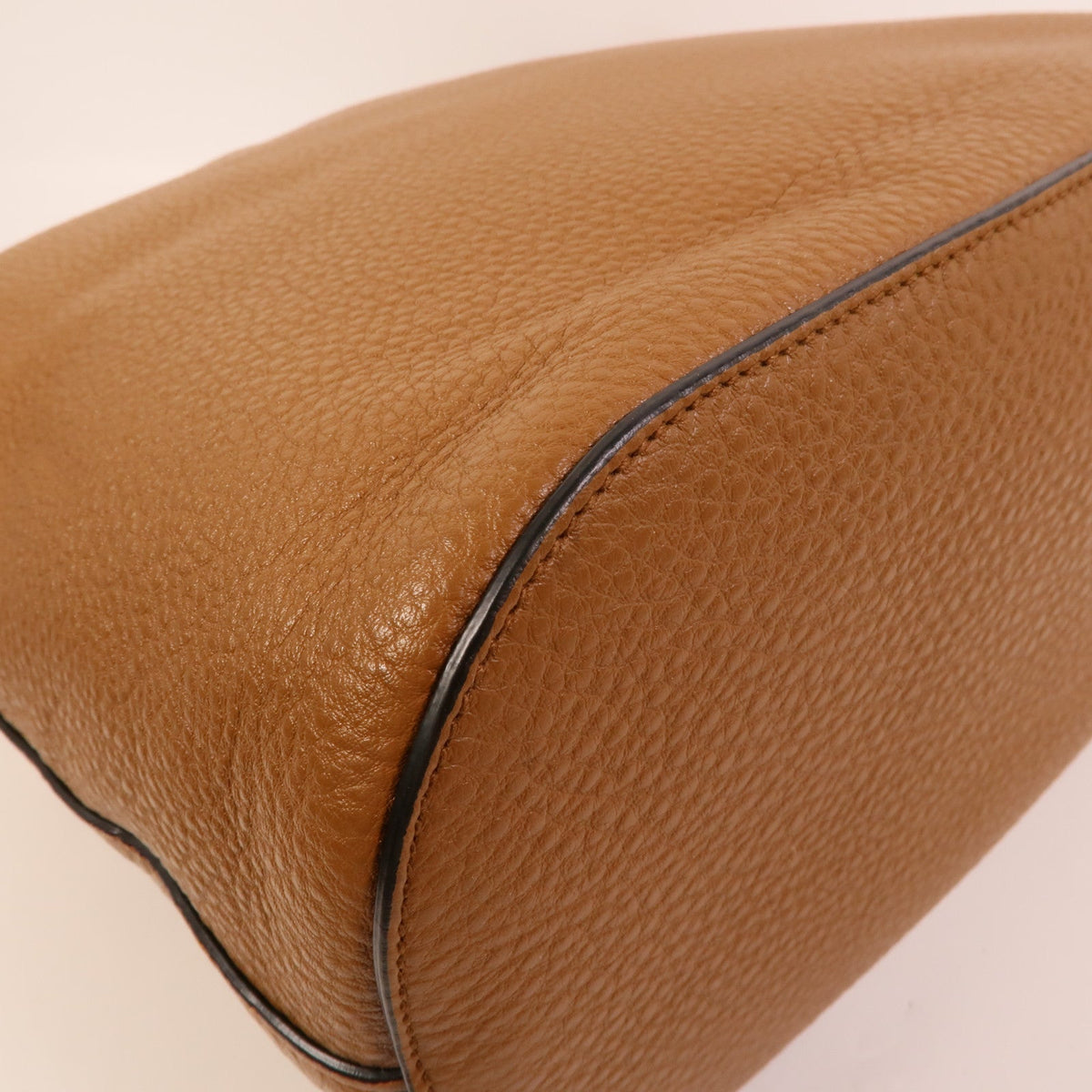 Prada Vitello Phenix · Calfskin Shoulder
