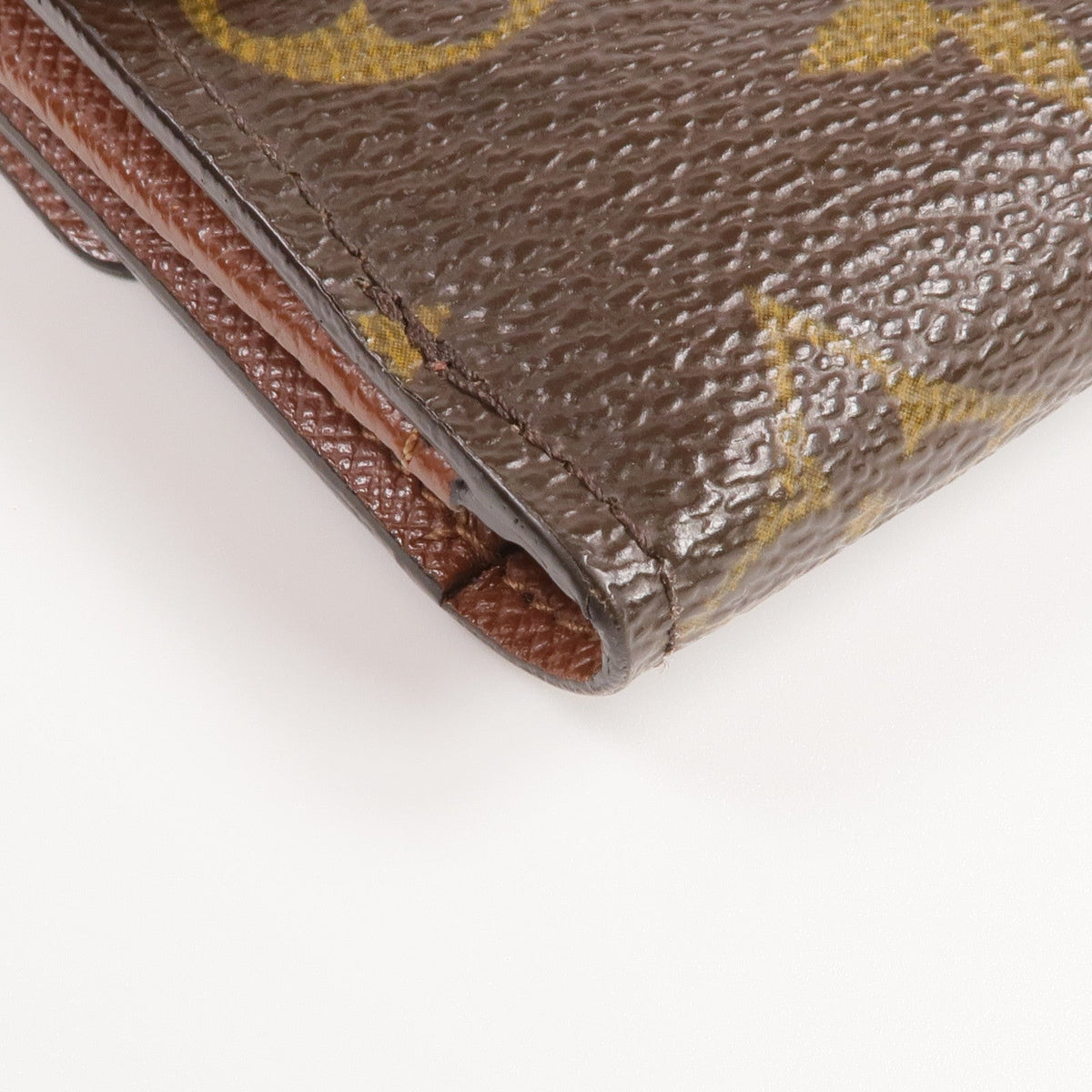 Louis Vuitton Wallet · Monogram