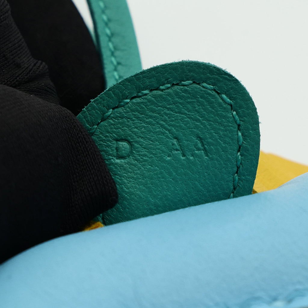 Hermès Rodeo PM Charm · Milo Lambskin