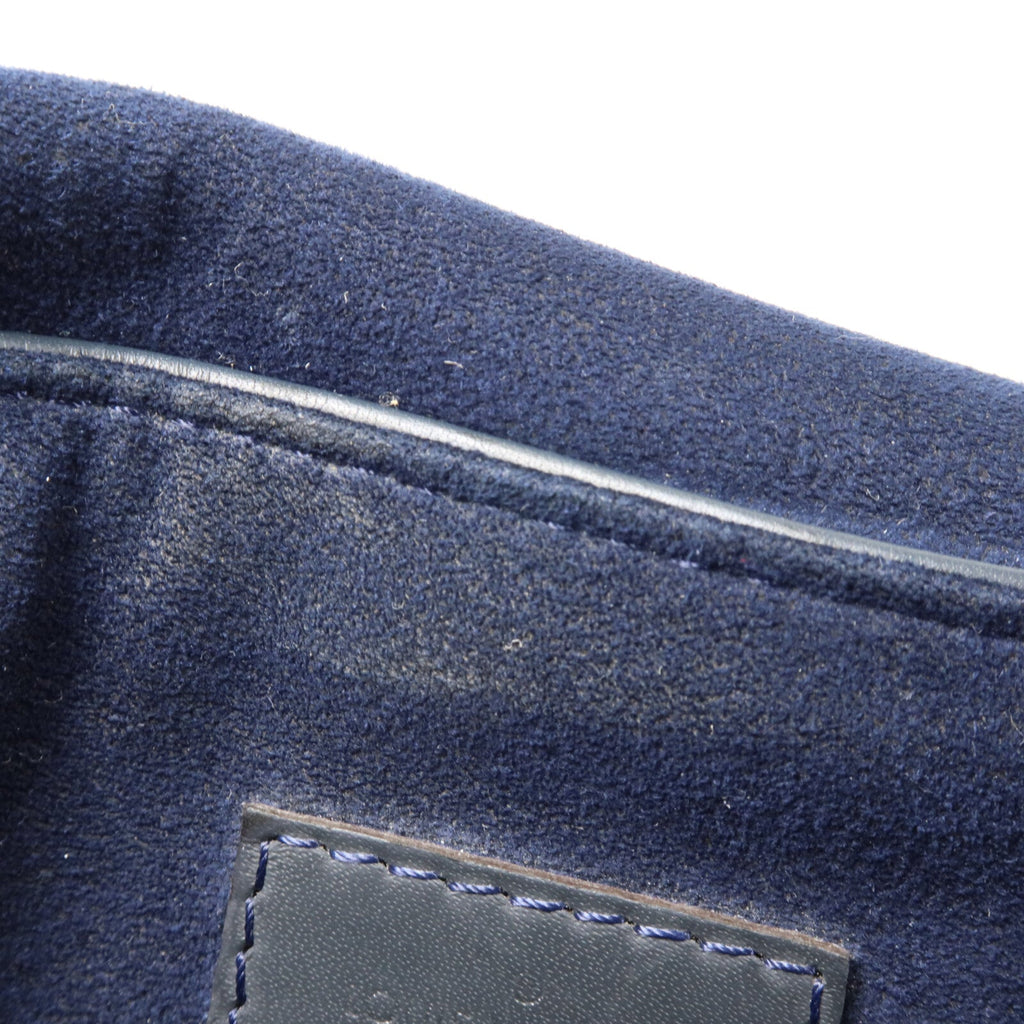 Louis Vuitton Christopher Messenger · Epi
