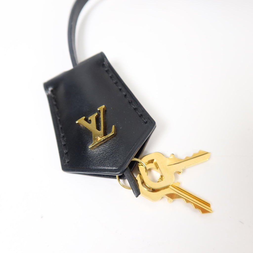 Louis Vuitton Vanity PM · Monogram Reverse