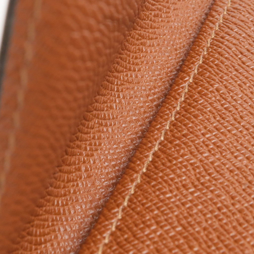 Louis Vuitton Wallet · Monogram