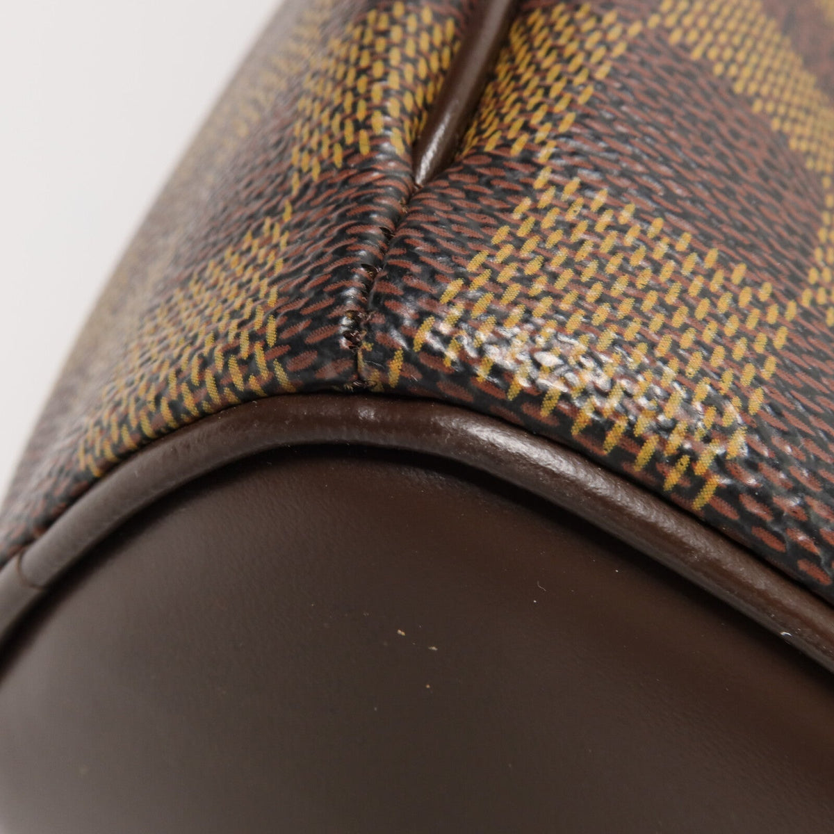 Louis Vuitton Sarria Seau · Damier