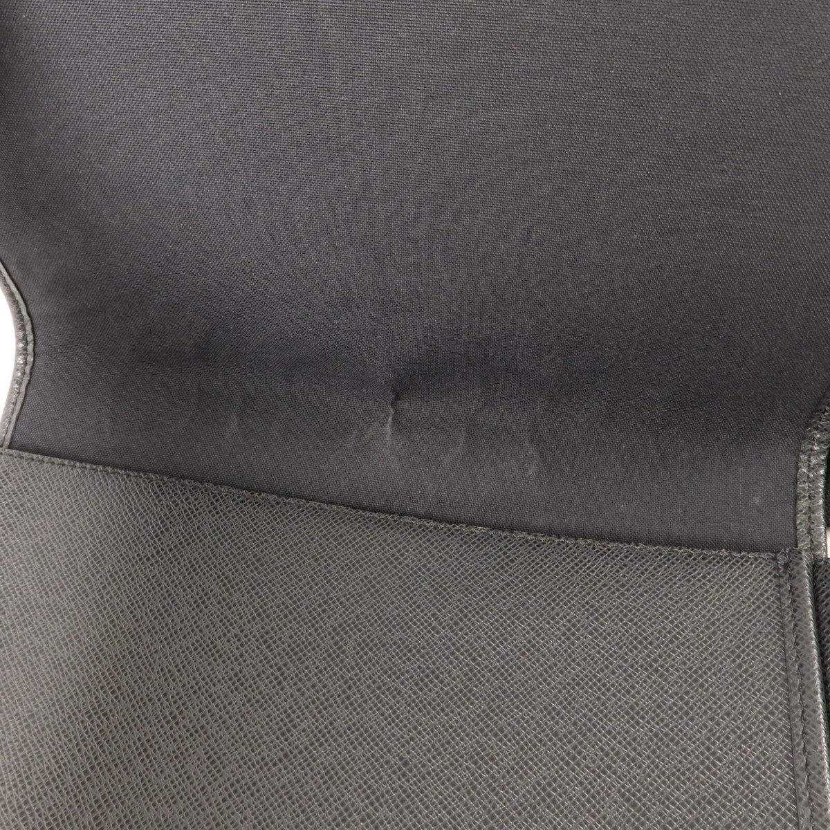 Louis Vuitton Andrei · Taiga