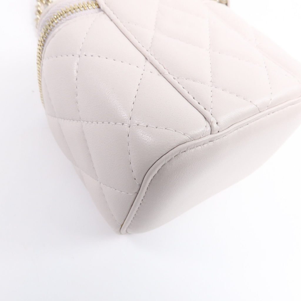 Chanel Vanity Case · Lambskin