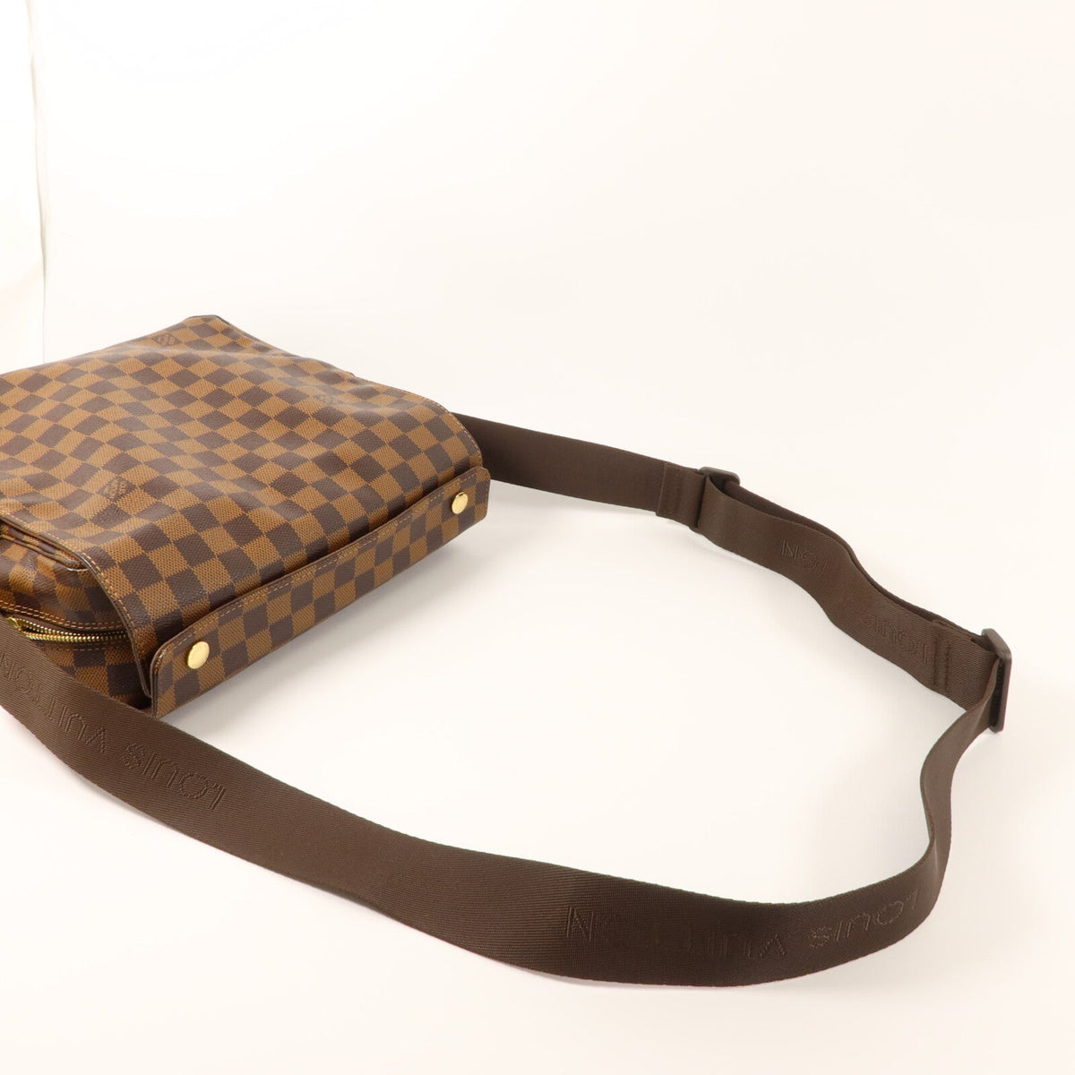 Louis Vuitton Naviglio · Damier