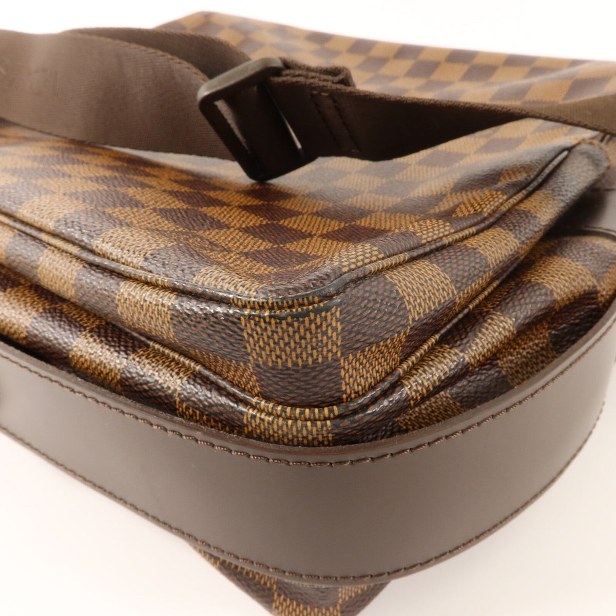 Louis Vuitton Naviglio · Damier