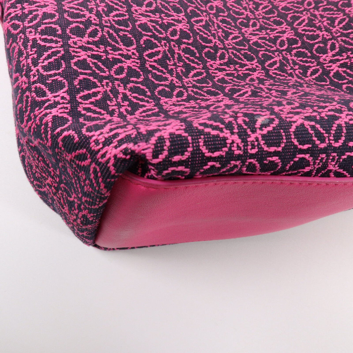 LOEWE Cubi · Canvas