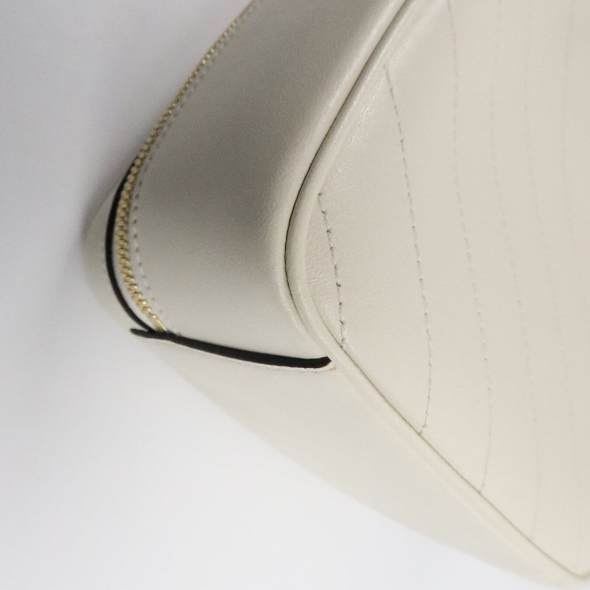 Gucci Blondie · Calfskin Top Handle