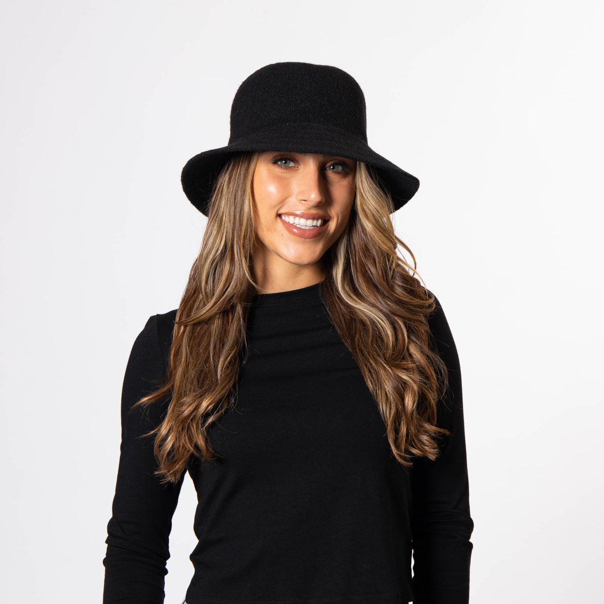 Jean Ann - Bucket with Velvet Bow