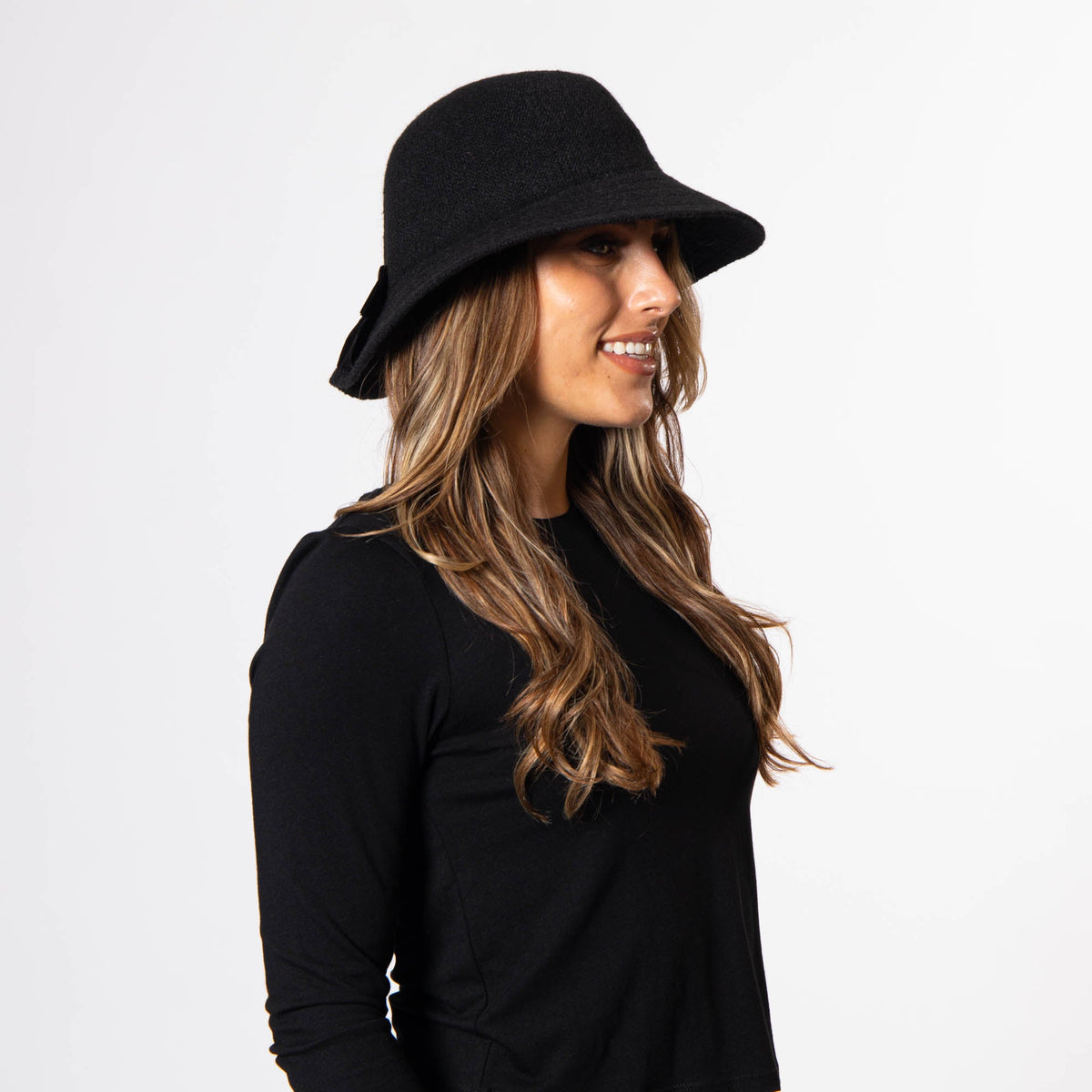 Jean Ann - Bucket with Velvet Bow