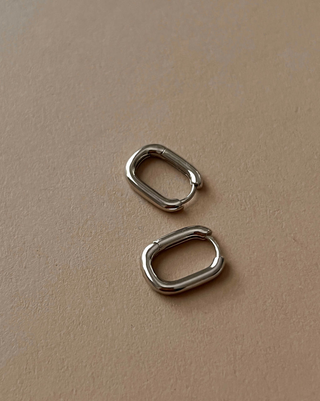 Chain Link Huggies- Silver (Ships Late June)
