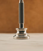 Razor Stand