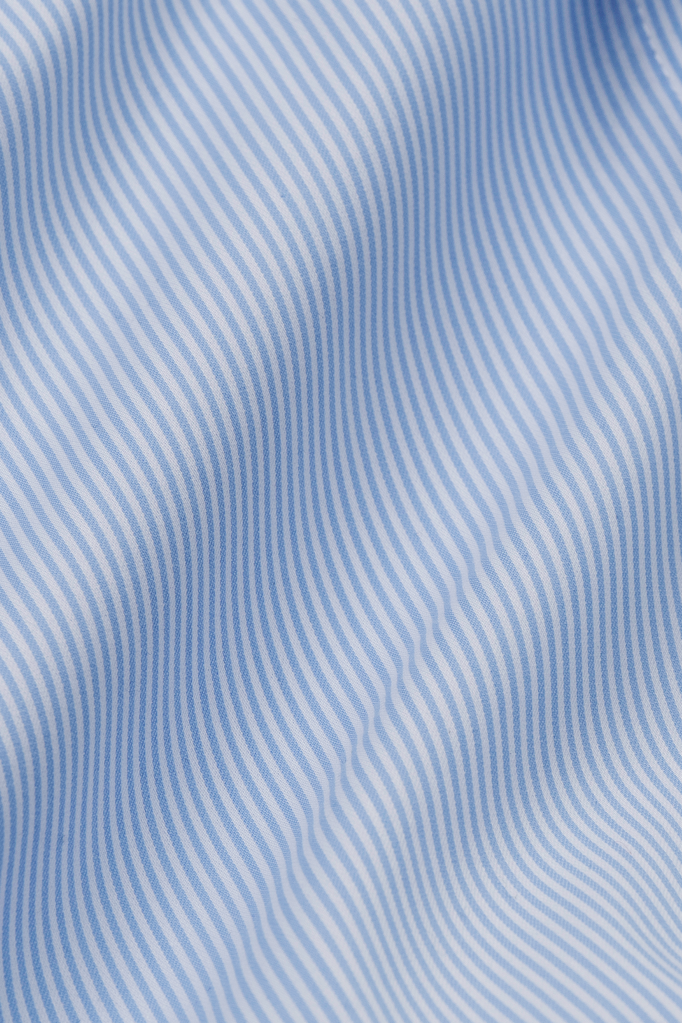 Leader Non-Iron Stripe // Pin Blue