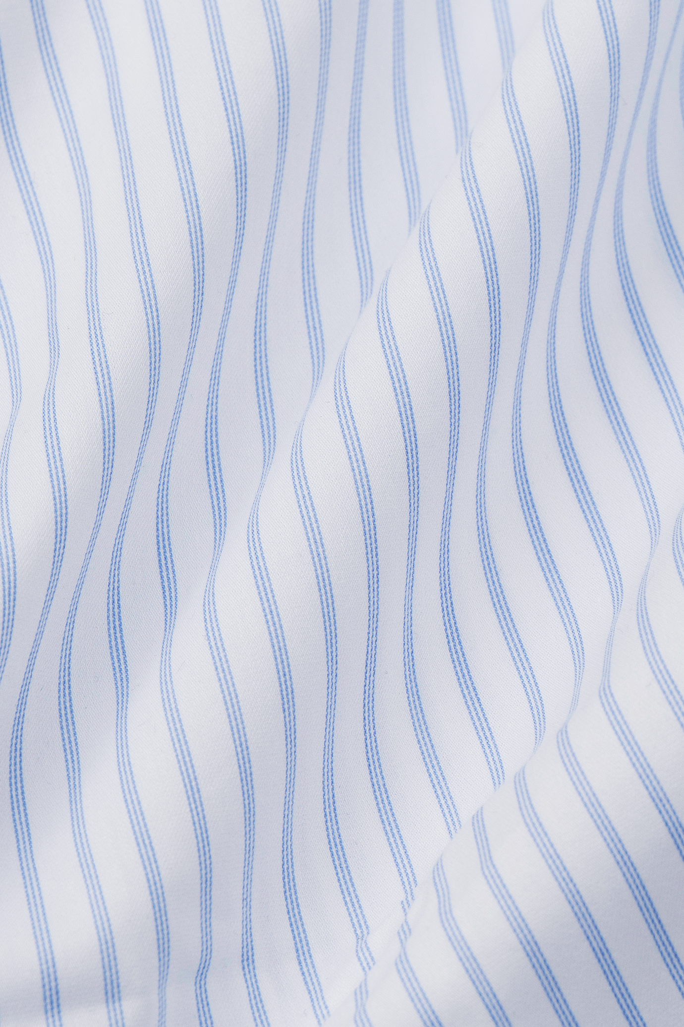 Leader Non-Iron Stripe // Thick White