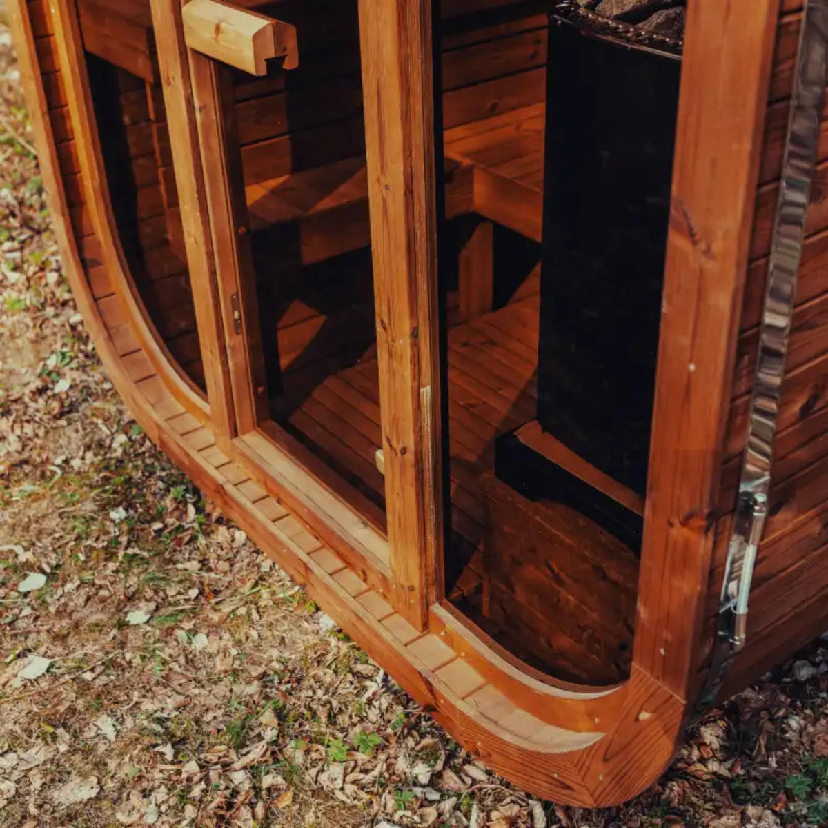 Outdoor Sauna Kit – Thermowood – Backyard Wellness – Mande MW20
