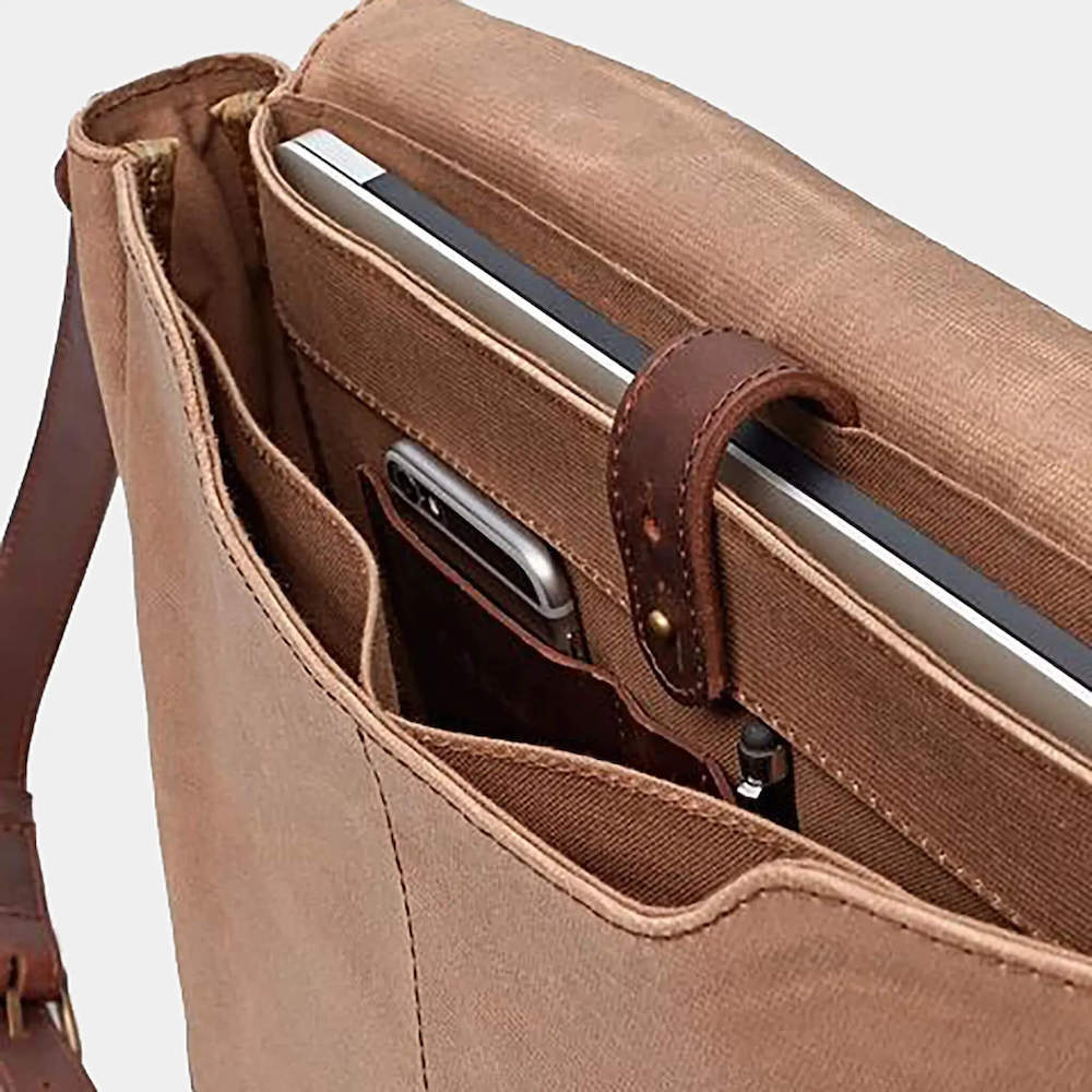 Nisolo Loreto Leather Messenger Bag