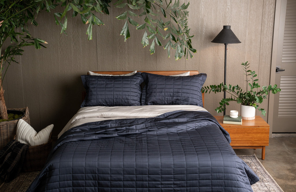 Bamboo Lightweight Luxury Quilt Set