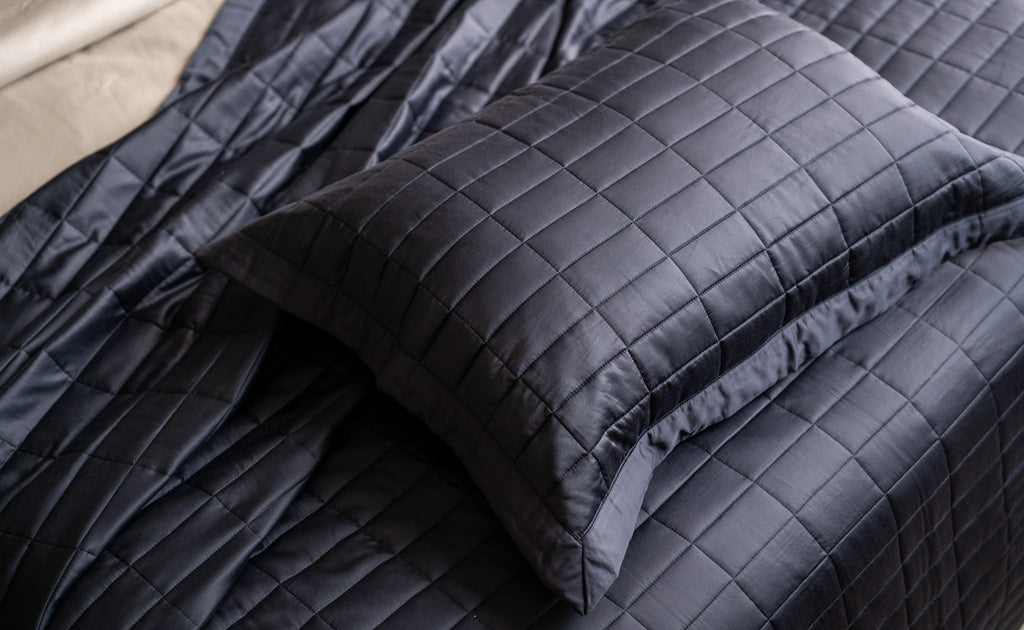 Bamboo Lightweight Luxury Quilt Set