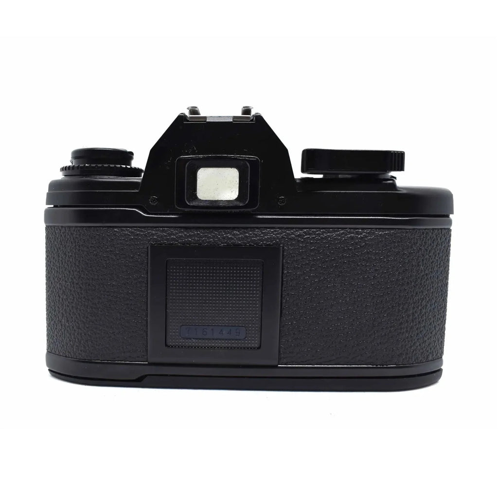 Nikon Em 35mm SLR Film Camera Kit 50mm Lens