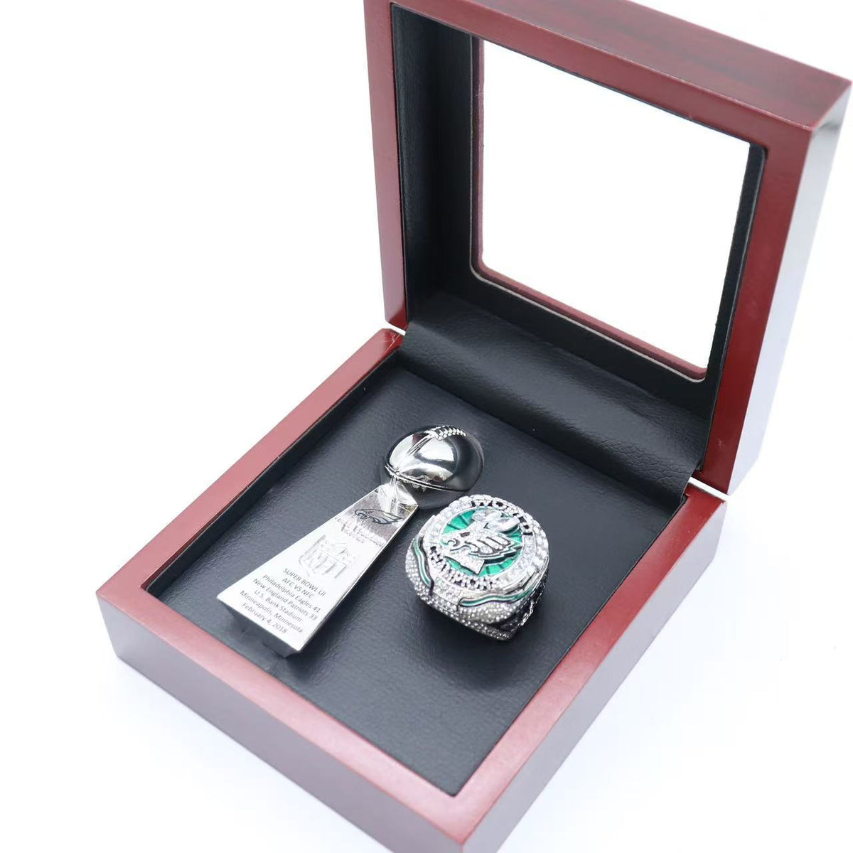 Philadelphia Eagles 2025 Championship Ring & Trophy Replica Set — Hurts (#1) or Barkley (#26) Edition
