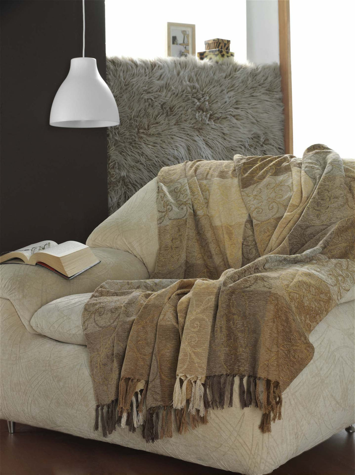 OTTOMAN THROW