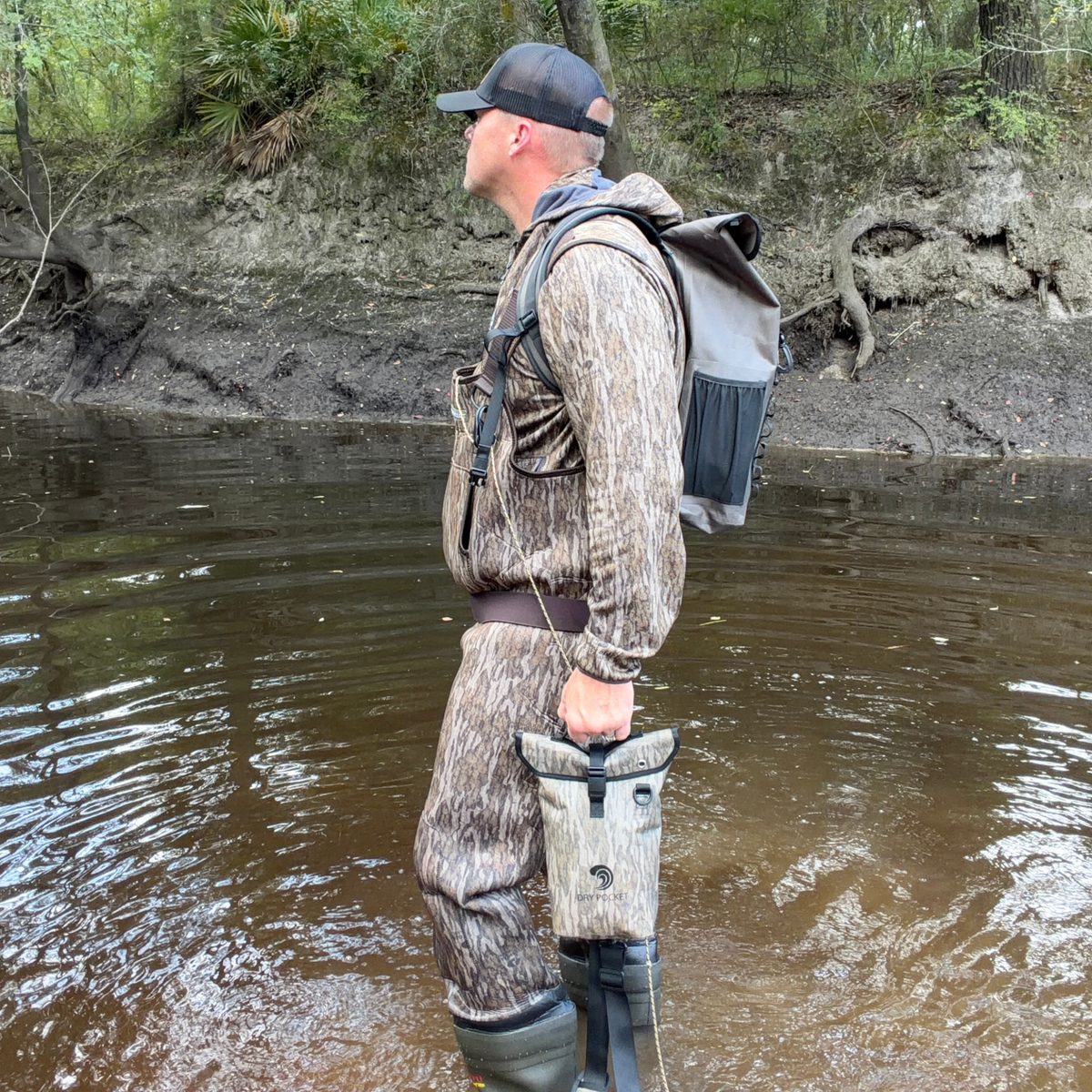 Shell Bag / Boating Bag - Bottomland Camo
