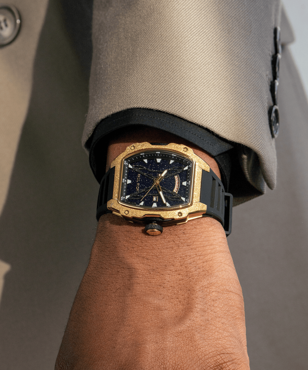Astro Day & Date Mason Gold