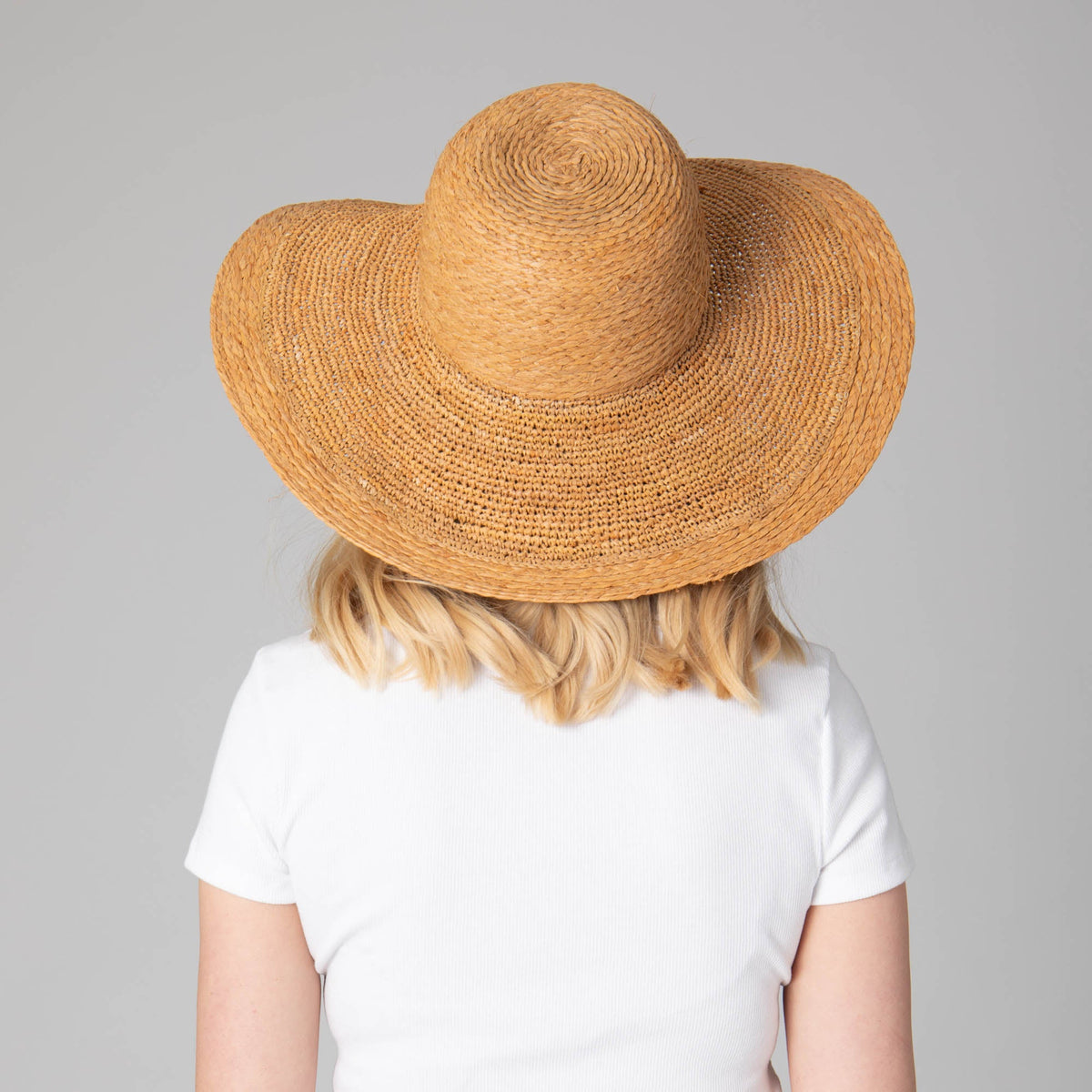 Elegant - Raffia Braid Round Crown Sun Hat