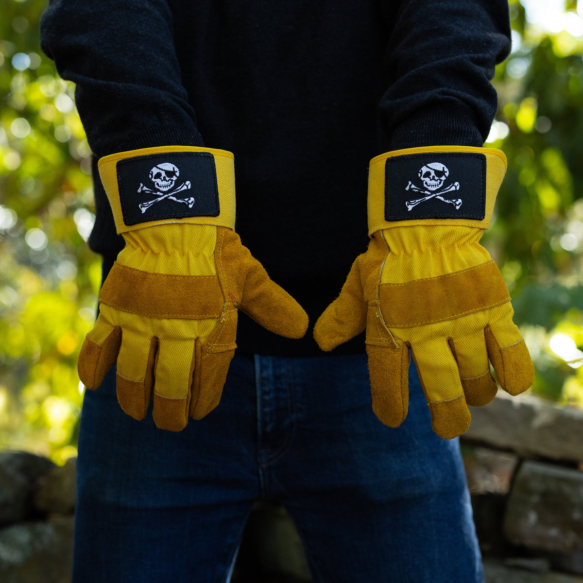 JOLLY ROGER GLOVES