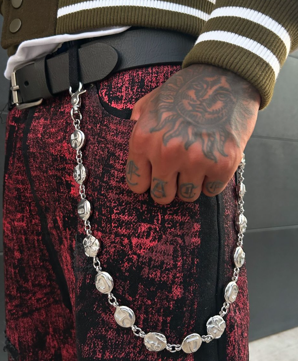 WALLET CHAIN