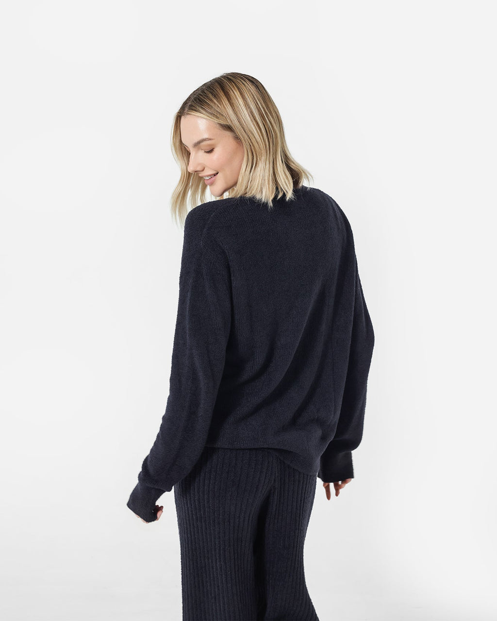 Cloud Cool Oversized Ribbed Buttoned Cardigan