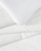 Cloud Silque Stitch Comforter