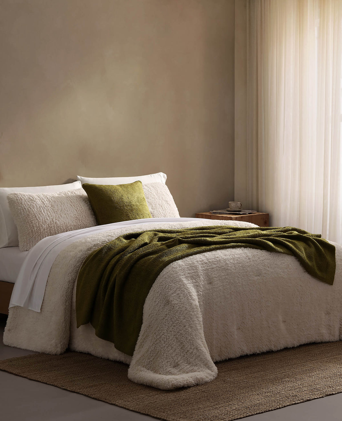 Breathable Faux Fur Sham Set