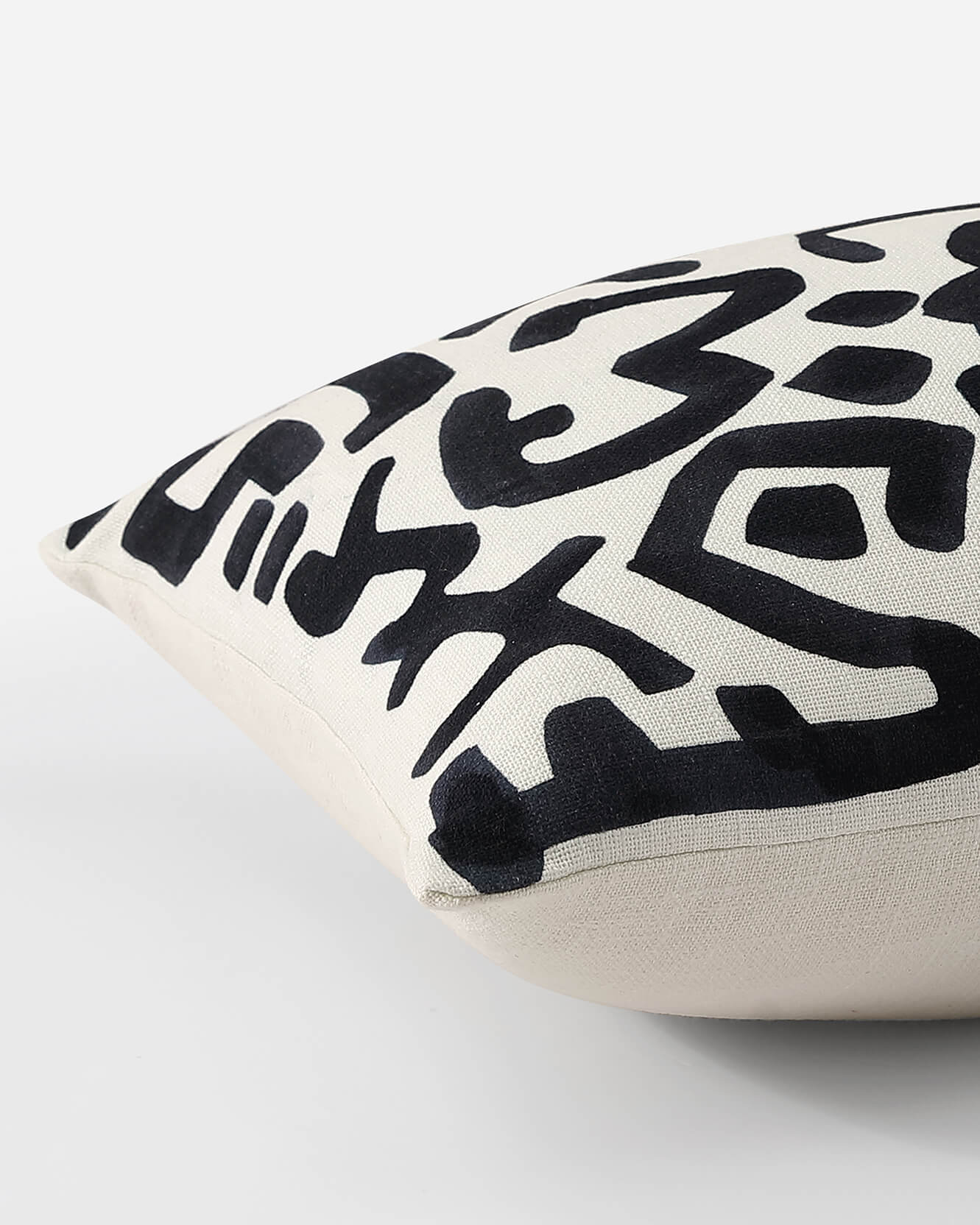 Maya Small Lumbar Pillow