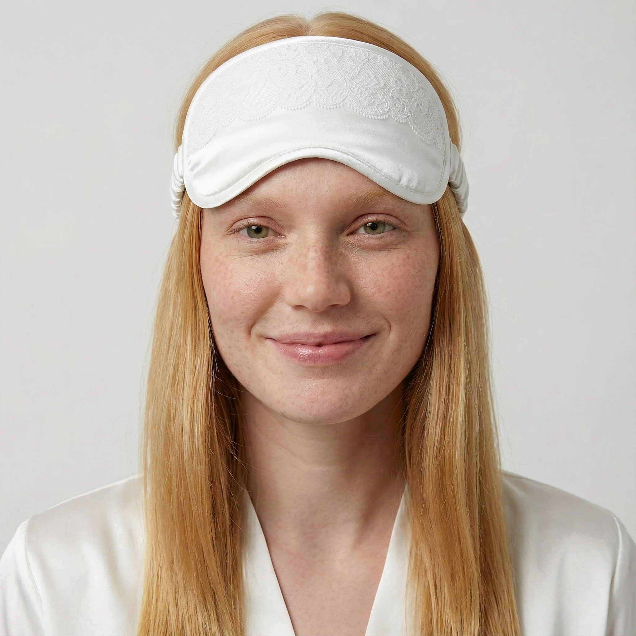 Soft ECOVERO™ Silk Sleep Mask