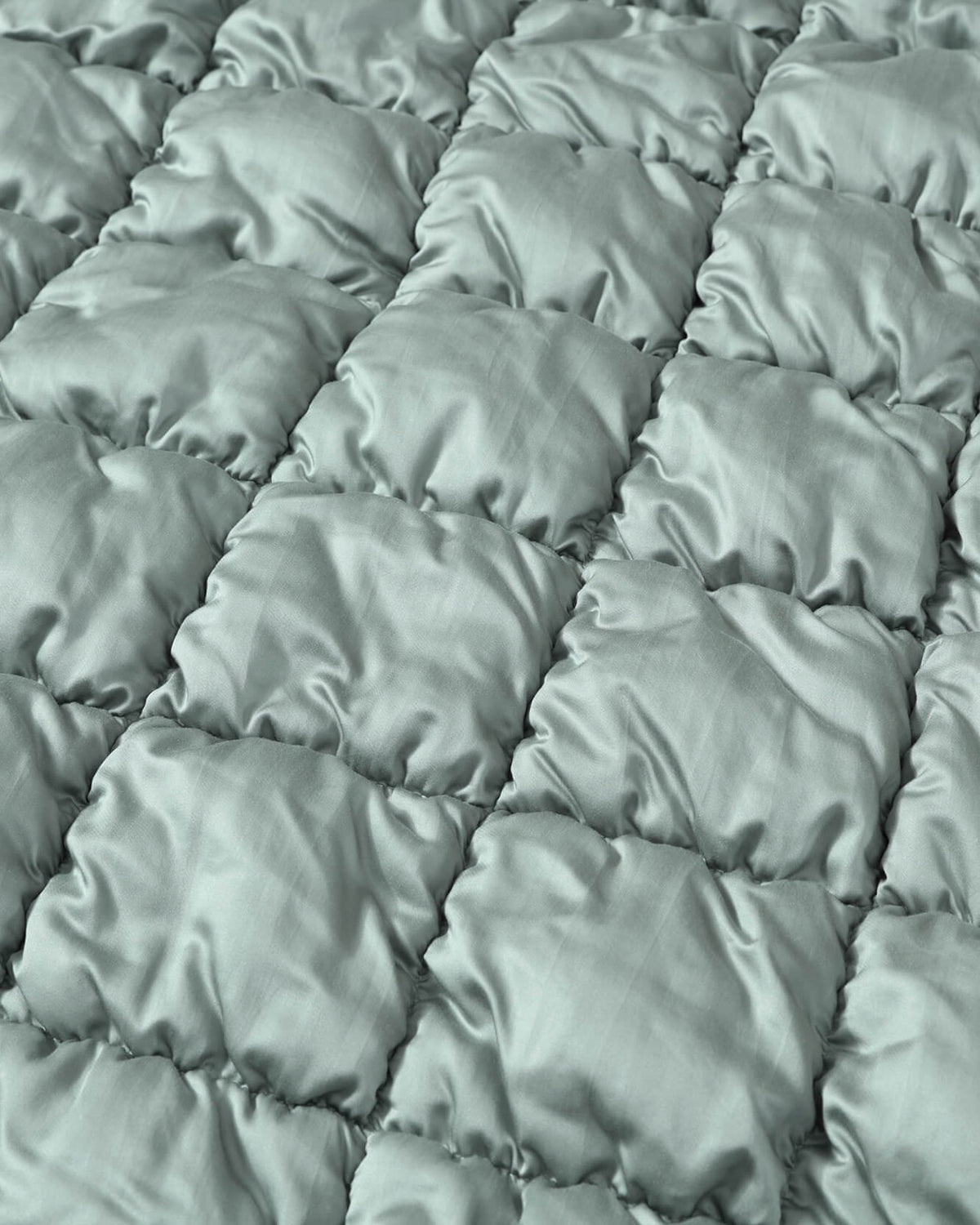 Silky Lyocell Puff Comforter
