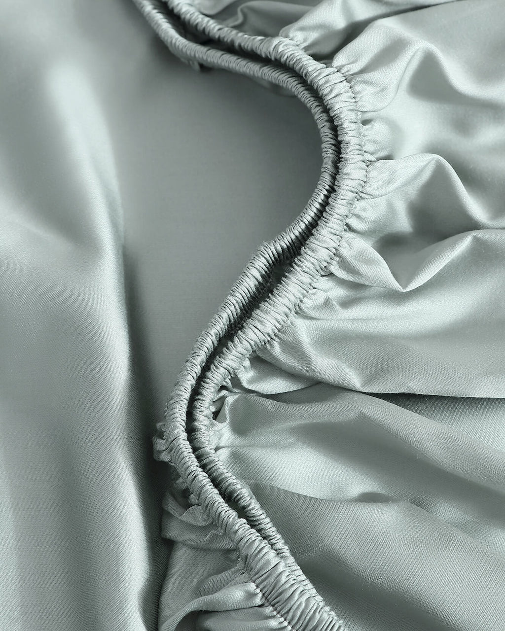 Silky Lyocell Fitted Sheet Set