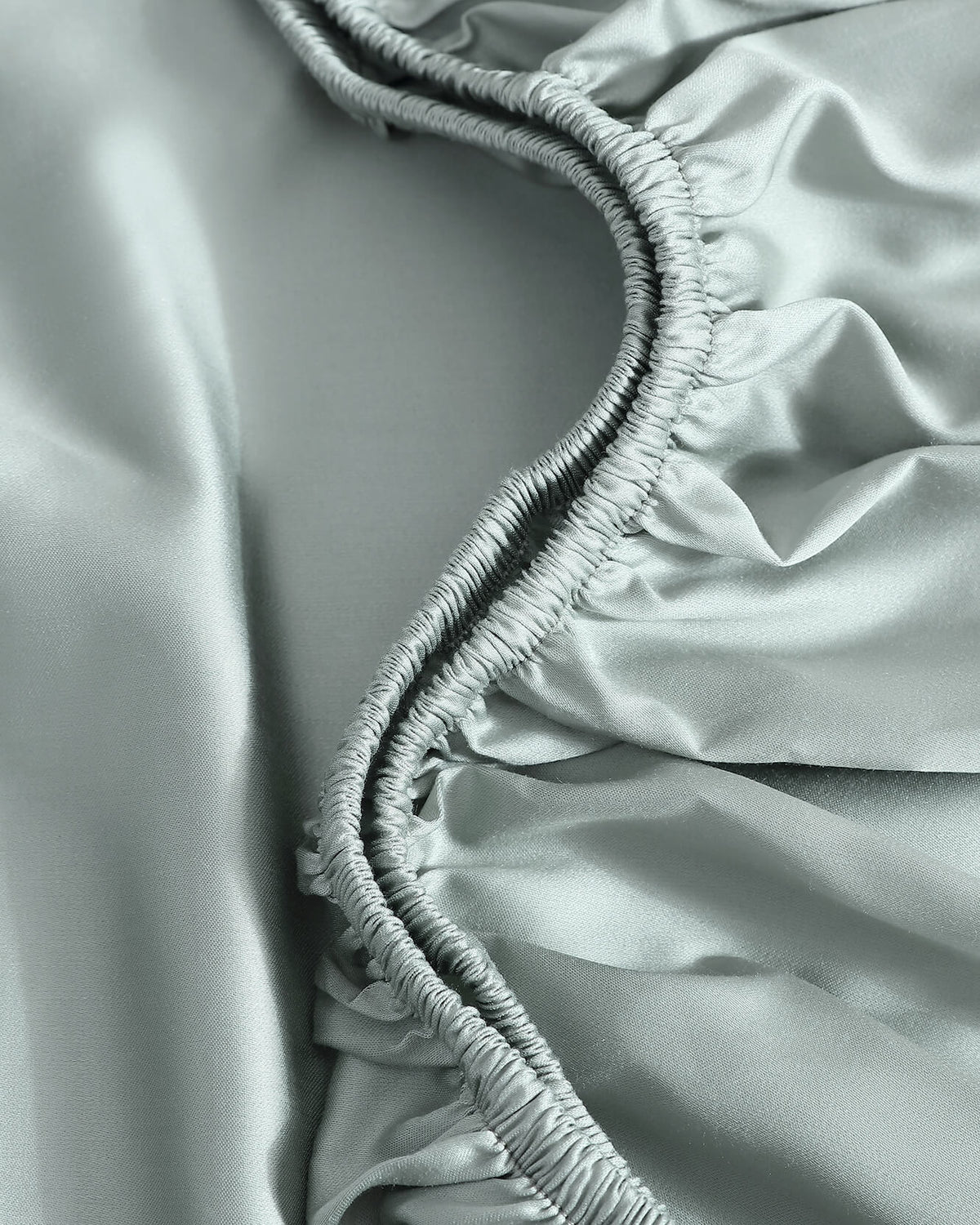 Silky Lyocell Fitted Sheet Set