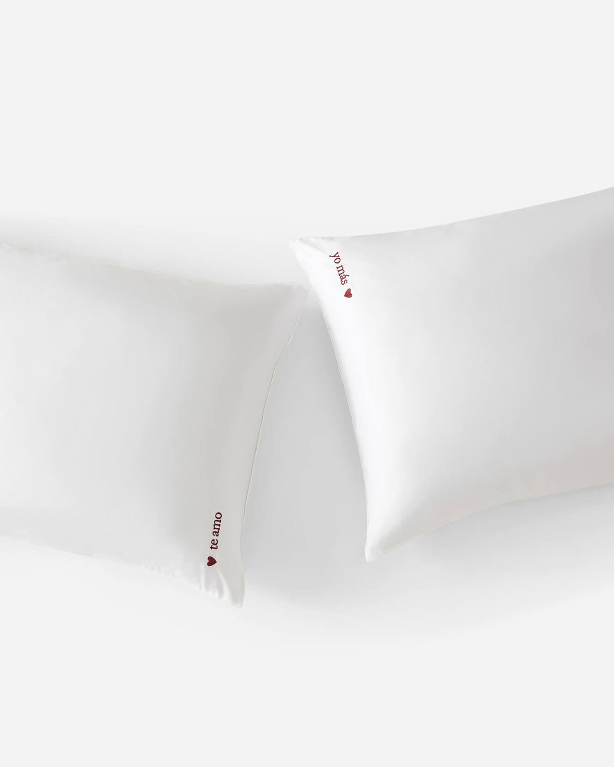 Te Amo Bamboo Viscose Pillowcase Set