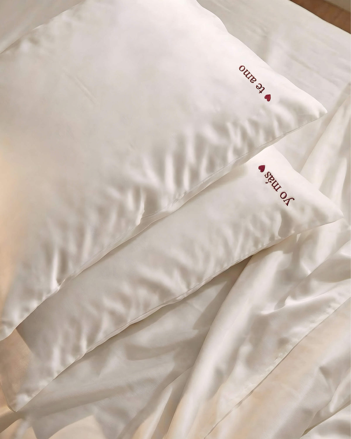 Te Amo Bamboo Viscose Pillowcase Set