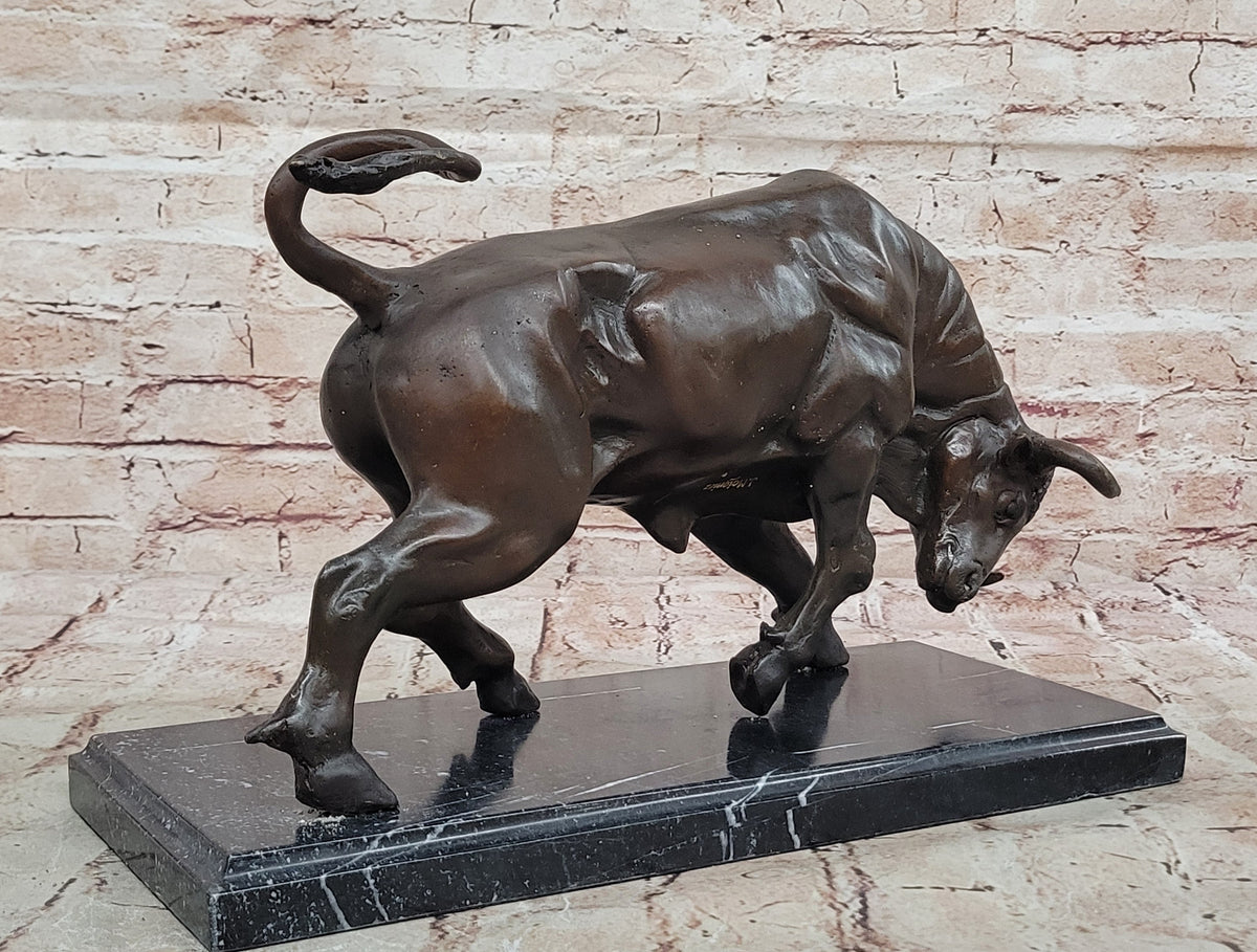 Charging Bull Bronze Metal Statue Sculpture Figure on Marble Base Wall Street Stock Market