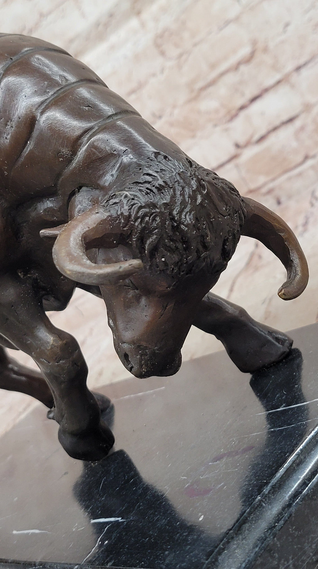 Charging Bull Bronze Metal Statue Sculpture Figure on Marble Base Wall Street Stock Market